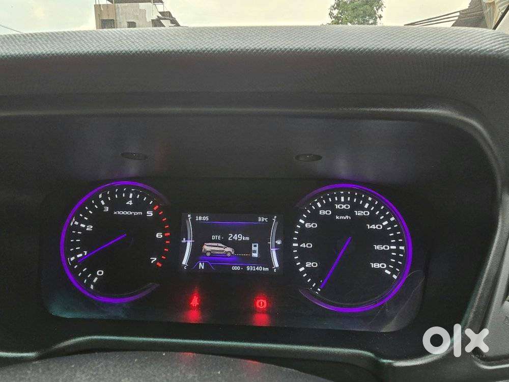 Mahindra Marazzo M8, 2019, Diesel