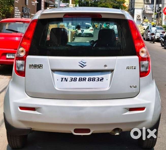 Maruti Suzuki Ritz Vxi, 2012, Petrol