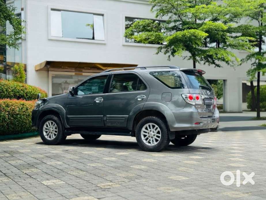 Toyota Fortuner, 2014, Diesel