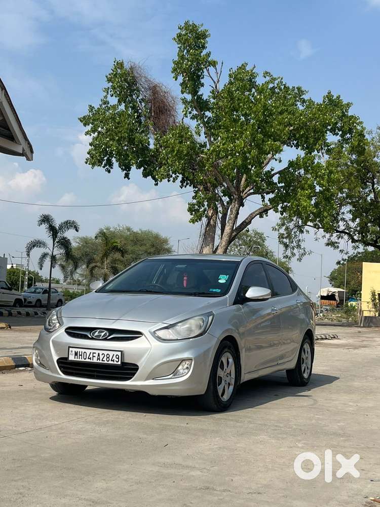 Hyundai Fluidic Verna 1.6 Vtvt Sx, 2011, Petrol
