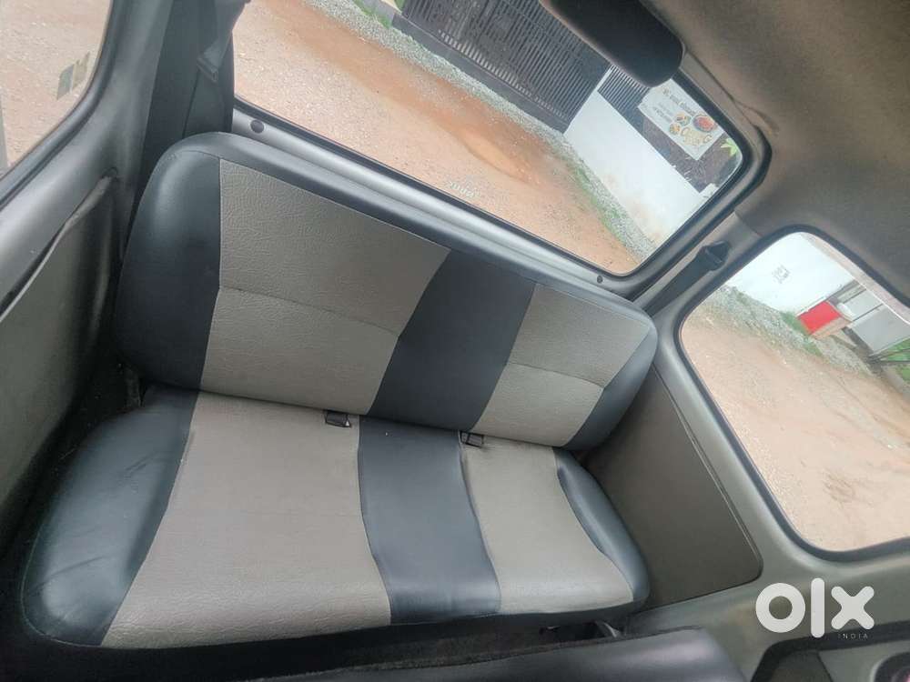 Maruti Suzuki Eeco 7 Seater Standard, 2010, Petrol