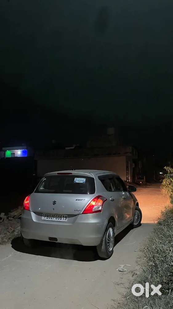 Pb02 Fg 0619
Swift Vdi+ Abs
Model 2015
65,000 Km Run Only