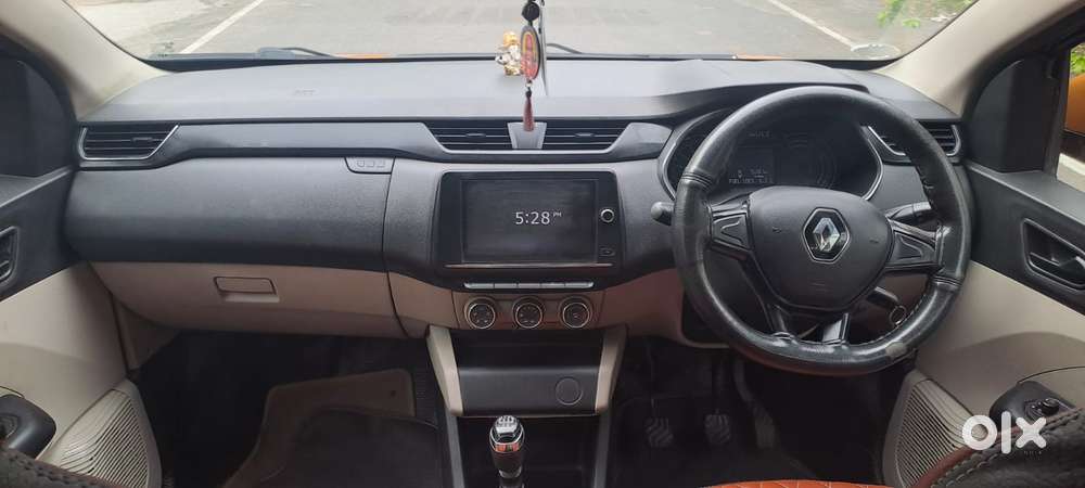 Renault Triber Rxt, 2019, Petrol