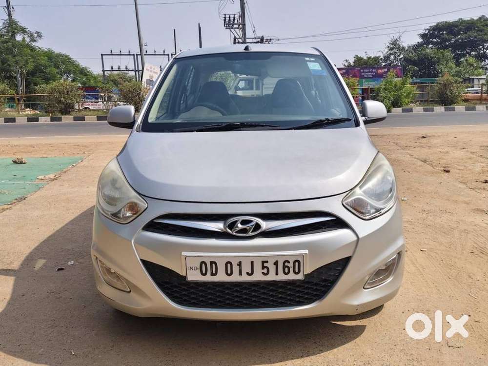 Hyundai I10 Sportz, 2015, Petrol