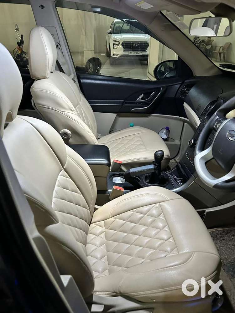 Mahindra Xuv500 2016 Diesel 65000 Km Driven