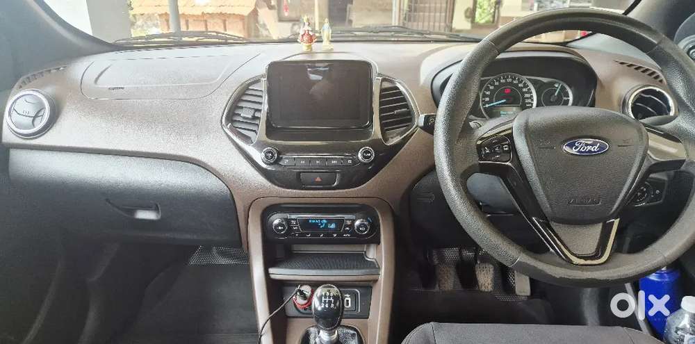 Excellent Condition Single Owner Car  Full Showroom Service