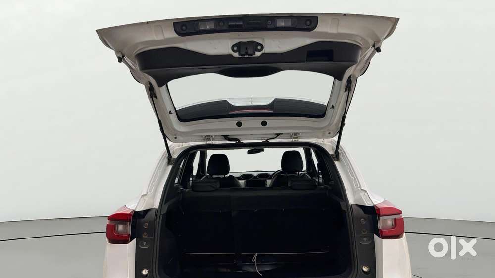 Nissan Magnite 1.0 Xe, 2022, Petrol
