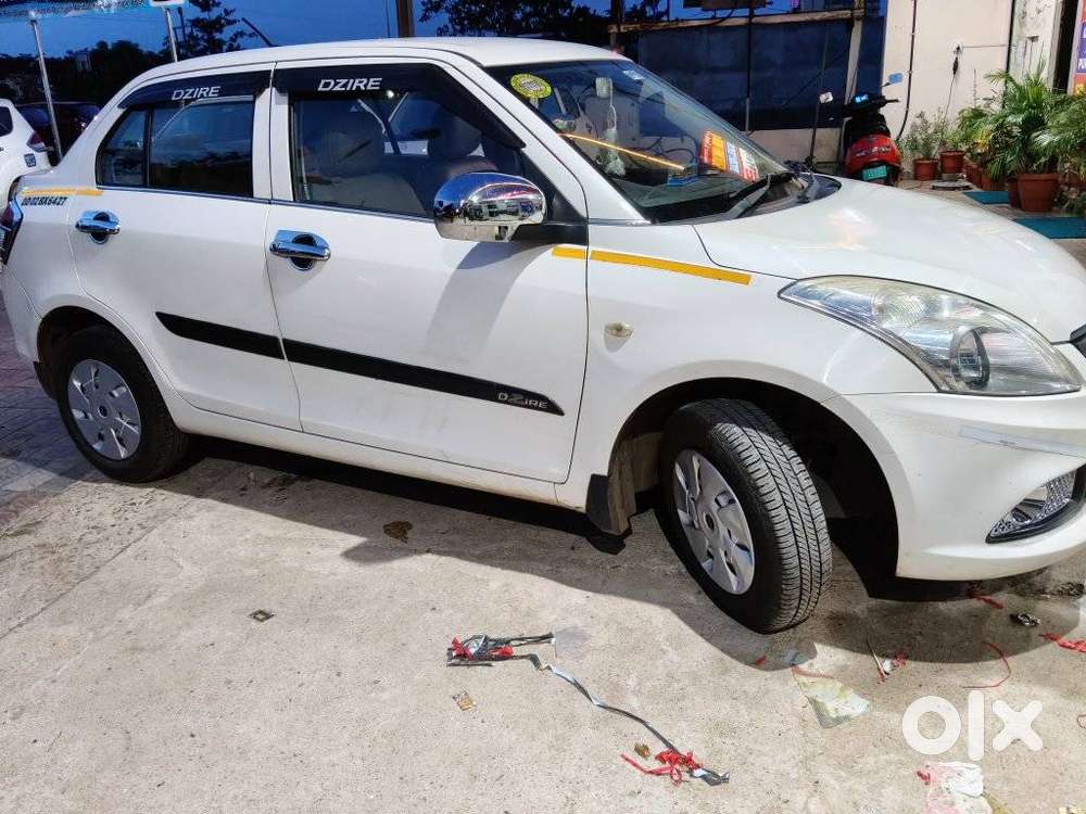 Maruti Suzuki Dzire 1.2 Vxi Cng, 2022, Petrol