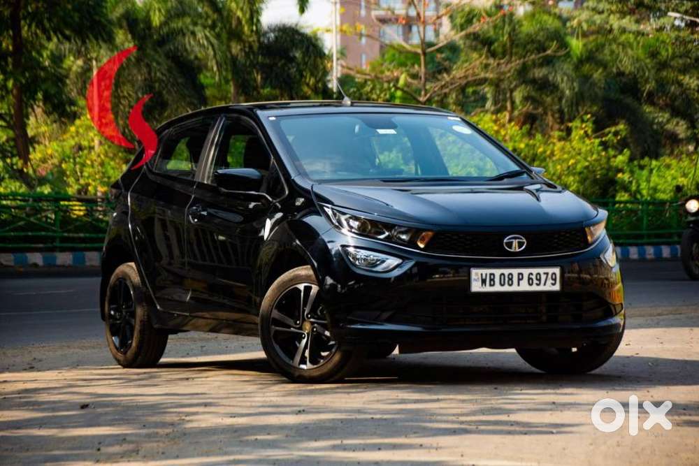 Tata Altroz 1.2 Xz Plus Dark Edition, 2023, Petrol