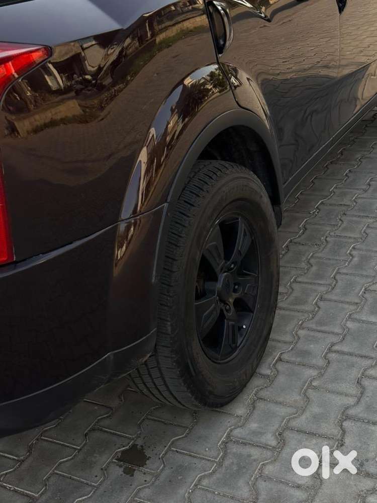 Mahindra Xuv500 2013 Diesel Well Maintained