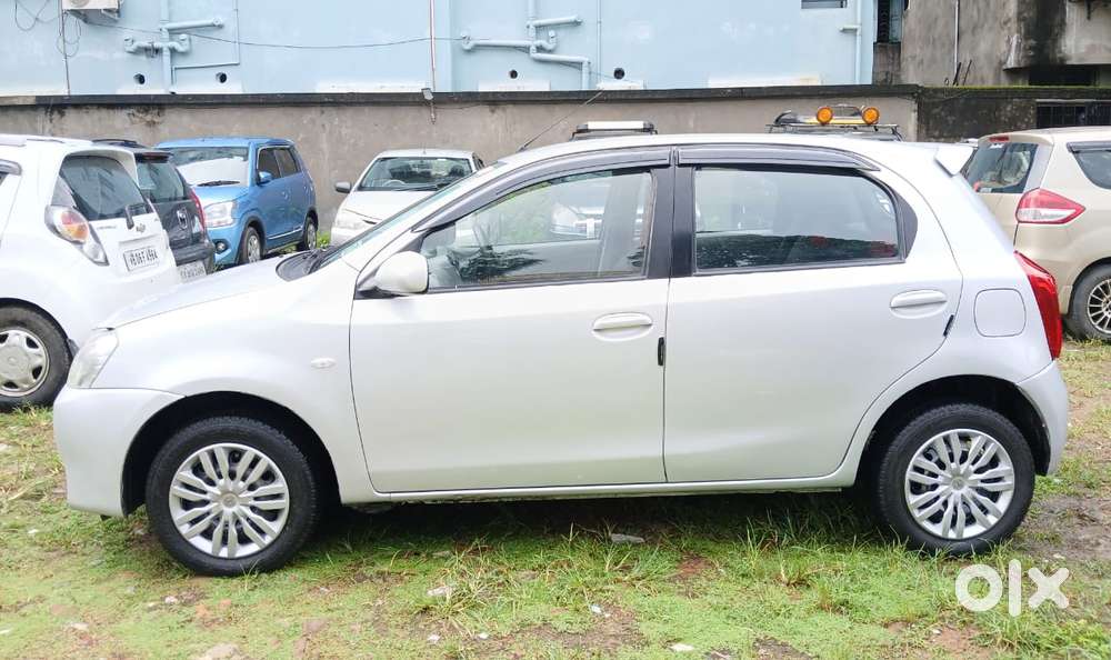 Toyota Etios Liva G, 2012