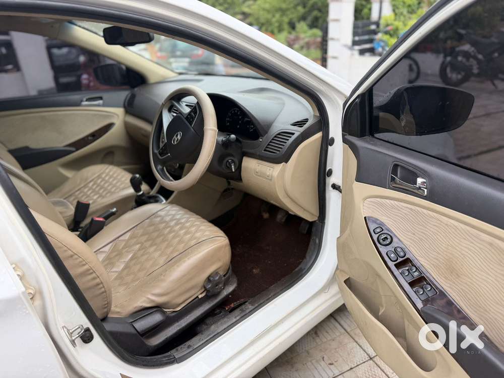 Hyundai Fluidic Verna 1.6 Vtvt Sx, 2014, Petrol