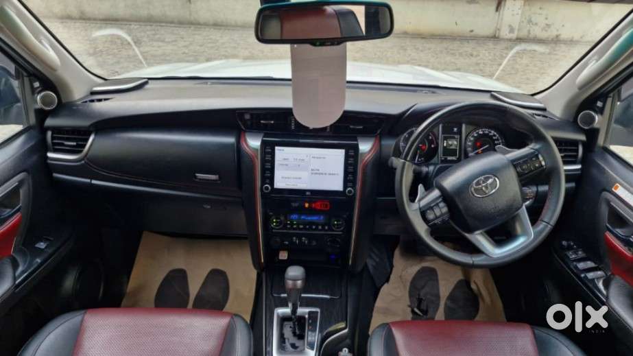 Toyota Fortuner Legender 4x4 At 2.8, 2024, Diesel