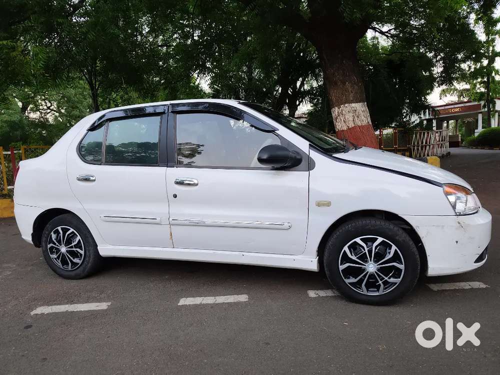 Tata Indigo Cs (rr Valid 2030) ( Insurance Valid)