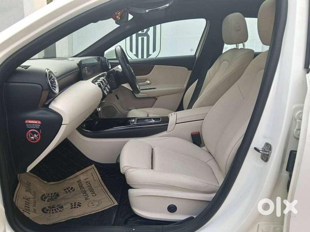 Mercedes-benz A-class Limousine 200, 2023, Petrol