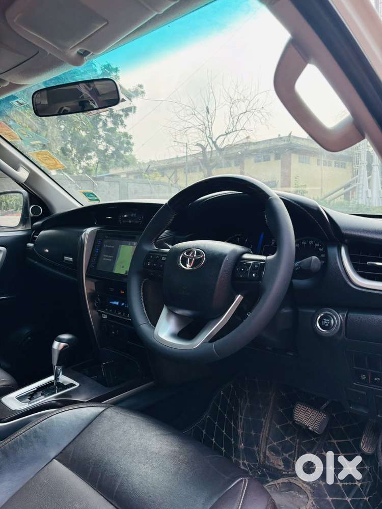 Toyota Fortuner 4x2 At, 2016, Diesel