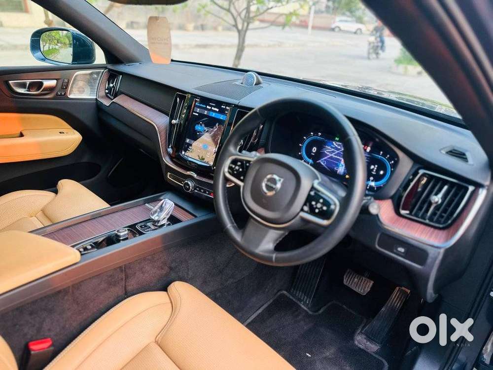 Volvo Xc60 Inscription, 2024, Petrol