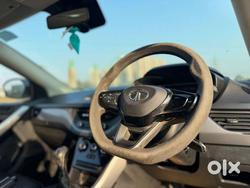 Tata Nexon 1.2 Revotron Xm (s), 2021, Petrol