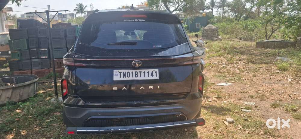 Tata Safari 2.0 Kryotec Xz Plus Red Dark Edition, 2024, Diesel