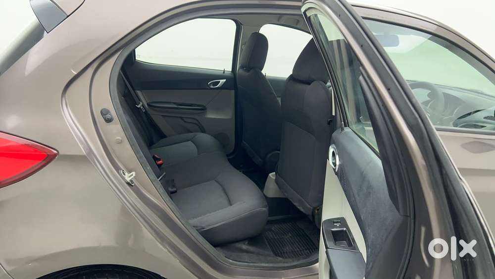 Tata Tiago 1.2 Revotron Xz Wo Alloy, 2016, Petrol