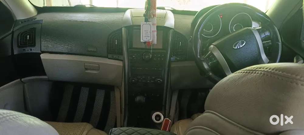 Mahindra Xuv500 Diesel 2015 With 94000 Km Driven