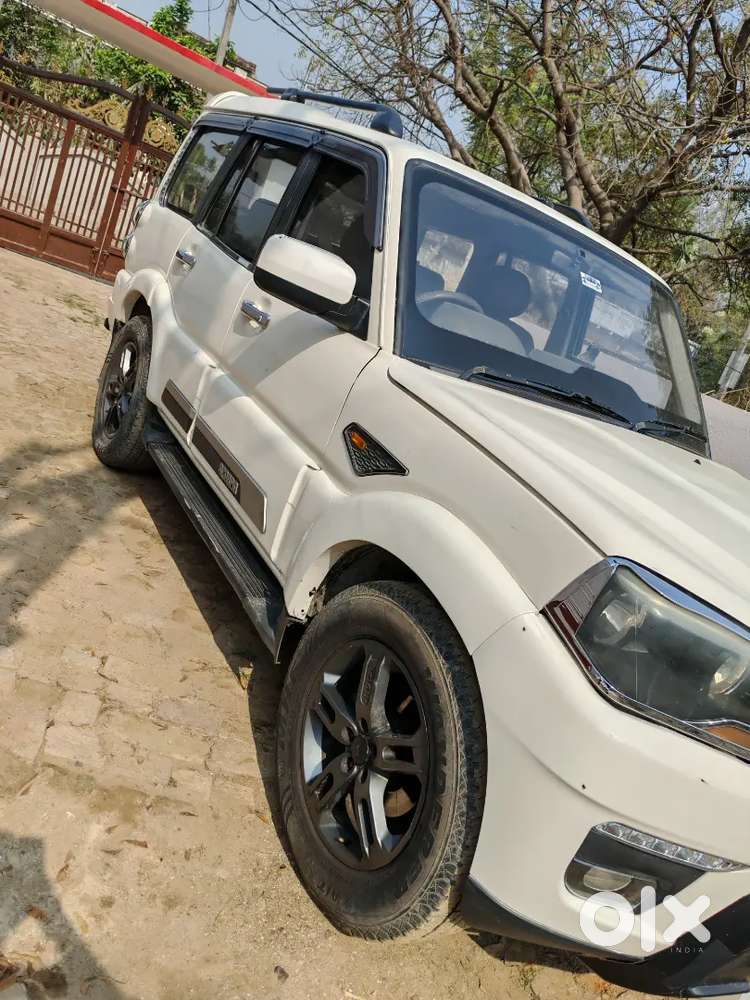 Mahindra Scorpio S4 2015 Model
