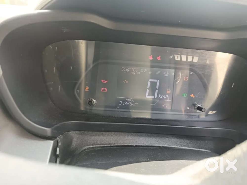 2023 Tata Altroz Ev Xz Plus 32000 Km