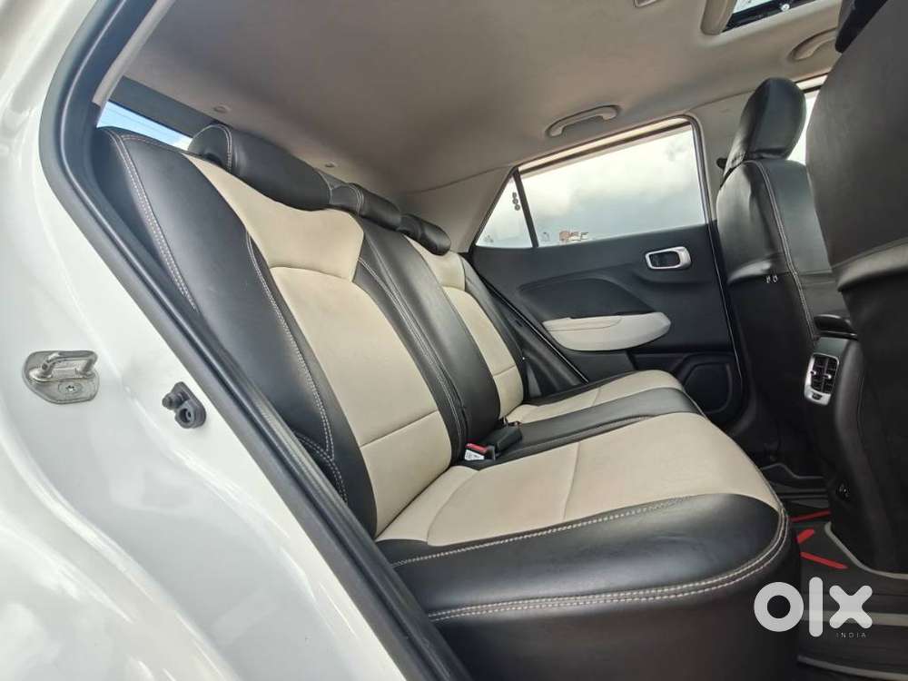 Hyundai Venue 1.0 Sx (o) Turbo Dct, 2024, Petrol