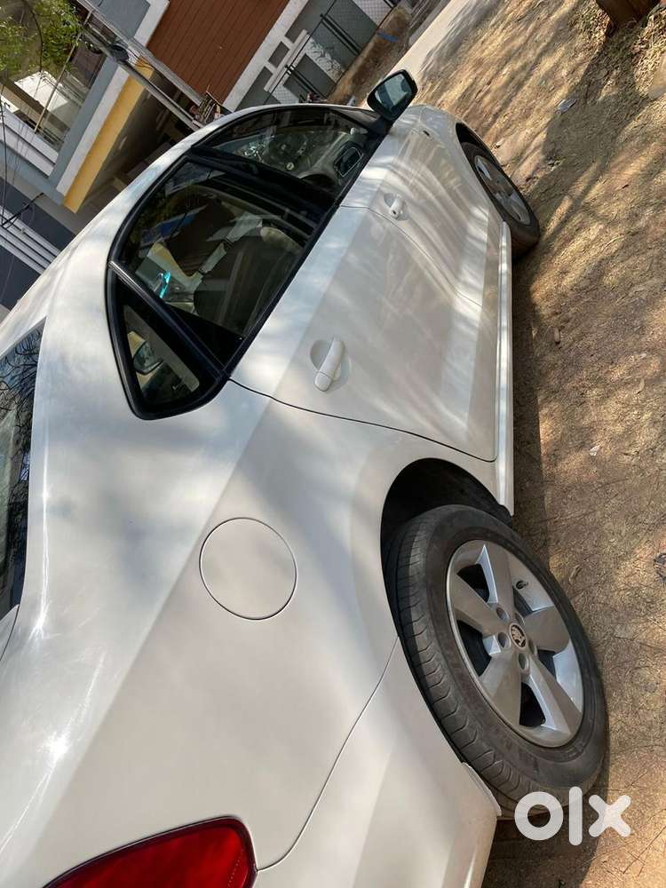 Skoda Rapid 1.5 Tdi Cr Elegance Plus, 2015, Diesel