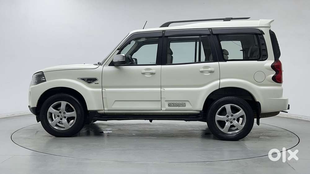 Mahindra Scorpio S11, 2022, Diesel