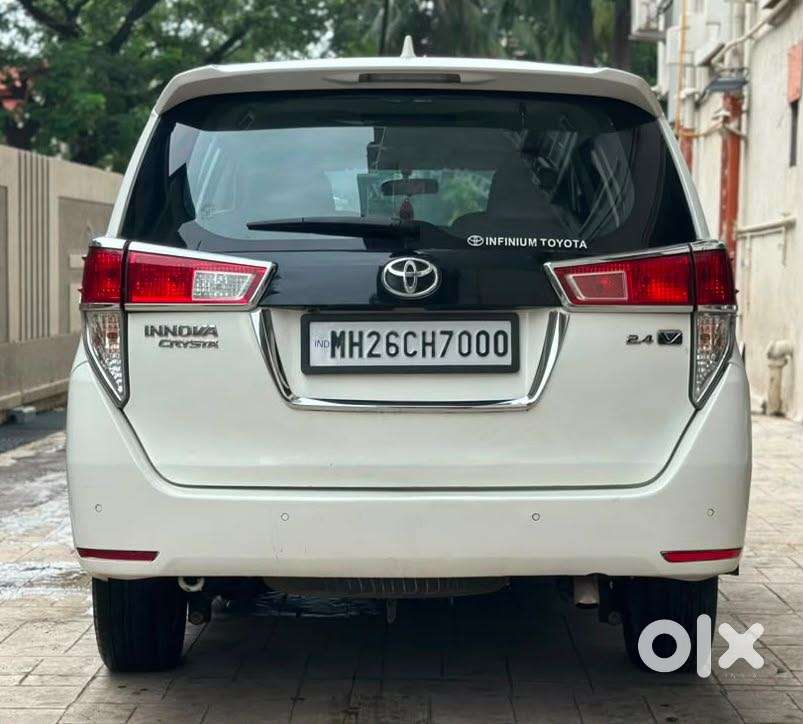 Toyota Innova Crysta, 2023, Diesel