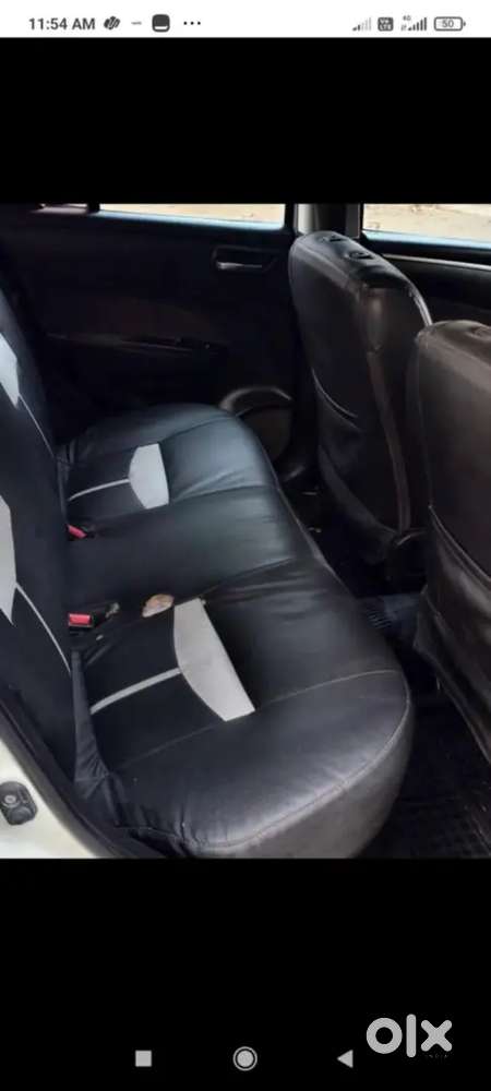 Maruti Suzuki Swift Vxi Petrol 2012