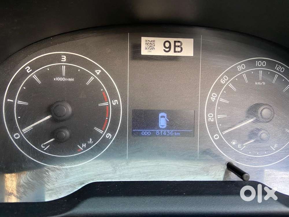 Toyota Innova Crysta 2.4 G Mt, 2022, Diesel