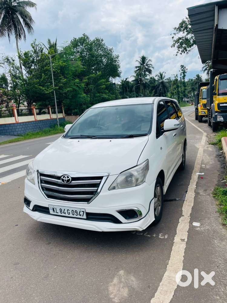 Toyota Innova Diesel 2016 Car