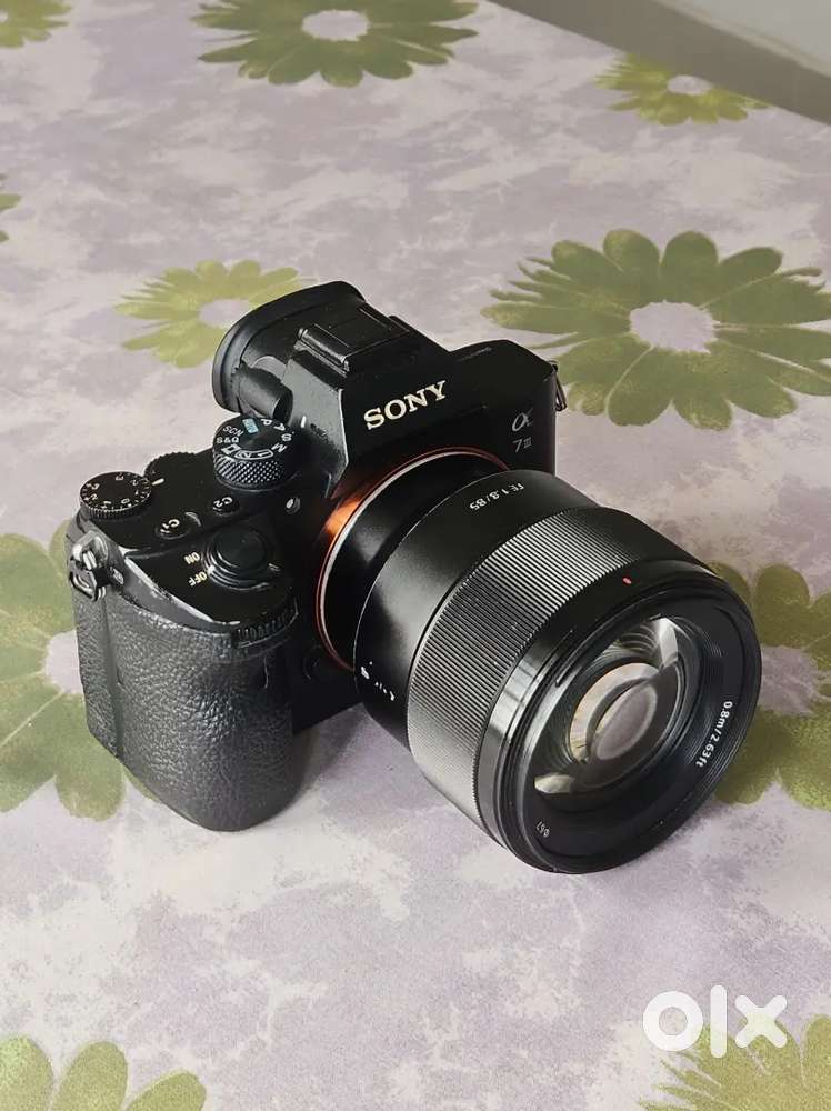 Sony A7M3 with 85mm 1.8  ,  A7Miii  A7 M3