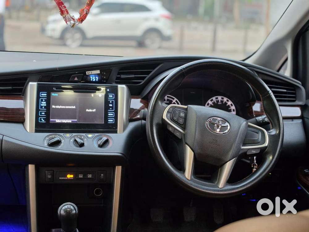 Toyota Innova Crysta 2.7 Gx Mt, 2020, Diesel