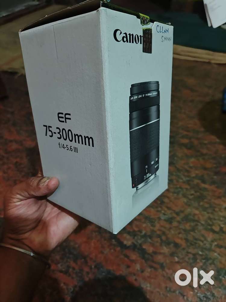 Canon EF 75-300mm lens