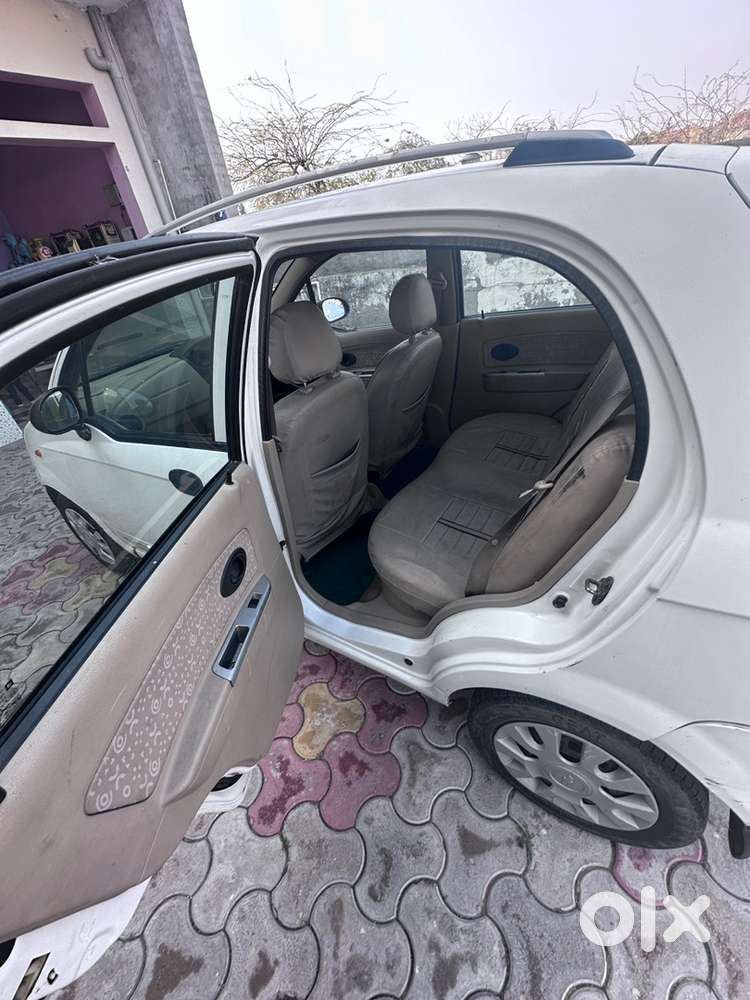 Chevrolet Spark 2011 Cng & Hybrids Good Condition