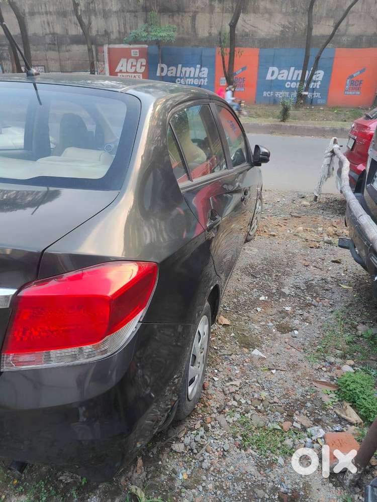 Honda Amaze 2015 Diesel Well Maintained And Finance Avilable