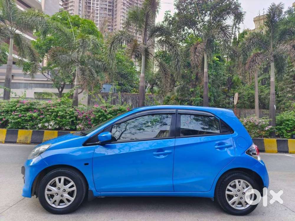 Honda Brio 2011-2013 V Mt, 2011, Petrol