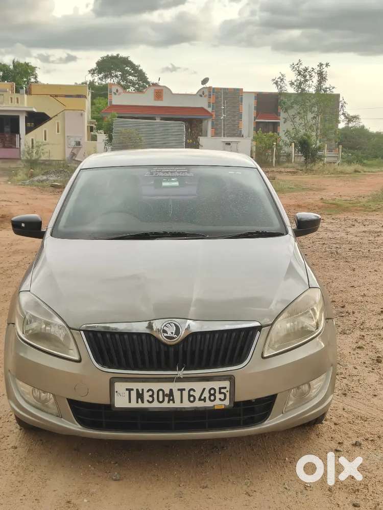 Skoda Rapid 2013 Petrol 191000 Km Driven