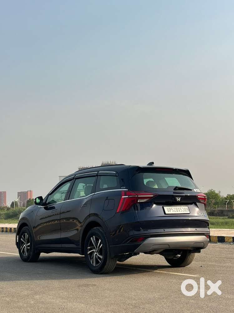 Mahindra Xuv700 2023 Diesel Well Maintained