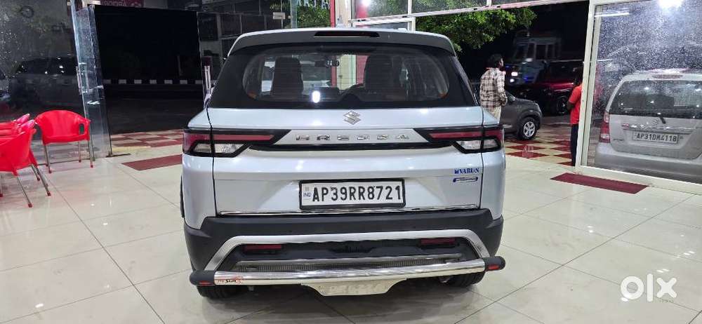 Maruti Suzuki Brezza 1.5 Vxi Smart Hybrid, 2022, Petrol