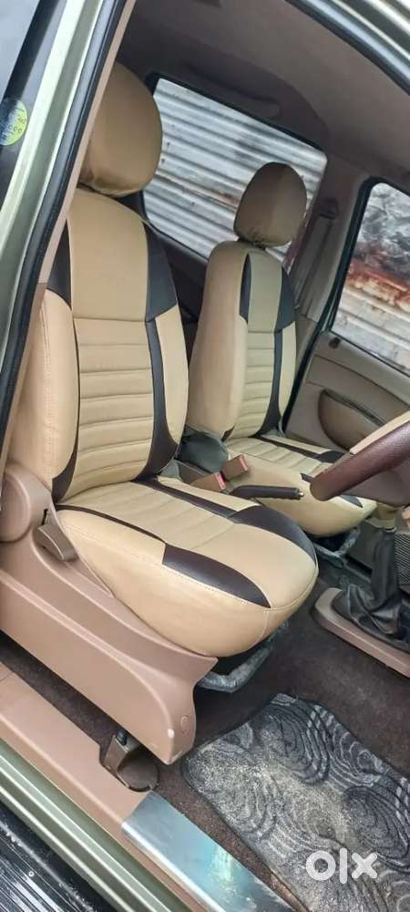 Power Full 8 Siter Car In Lowest Price Best Family Car