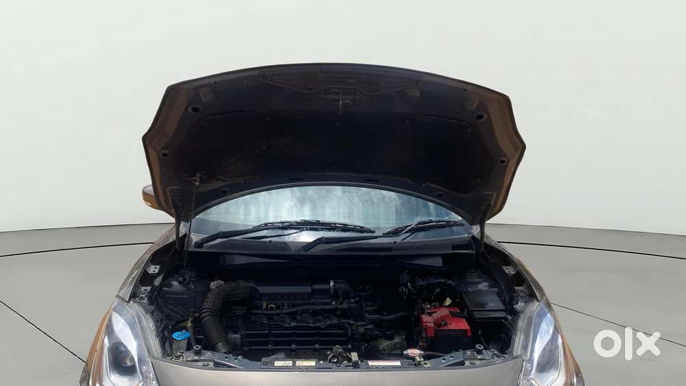 Maruti Suzuki Swift Dzire Zxi + Amt, 2018, Petrol