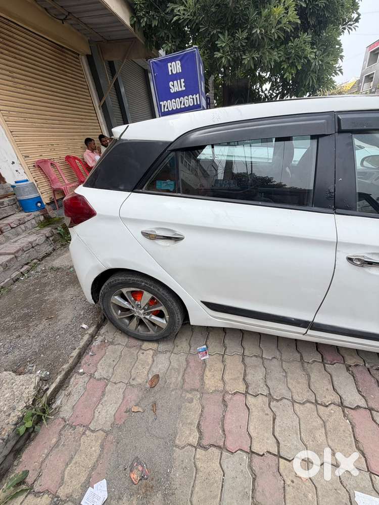 Hyundai New I20 Diesel Manual 2015