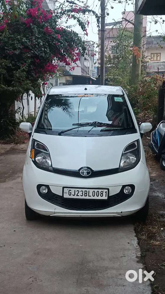 Tata Nano Genx 2016