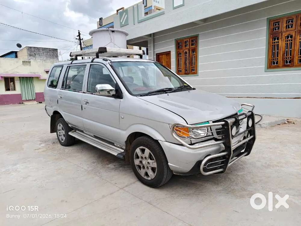 Chevrolet Tavera Ls 2012