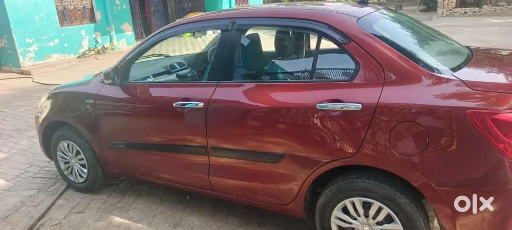 Maruti Suzuki Dzire 2017 Diesel 82000 Km Driven