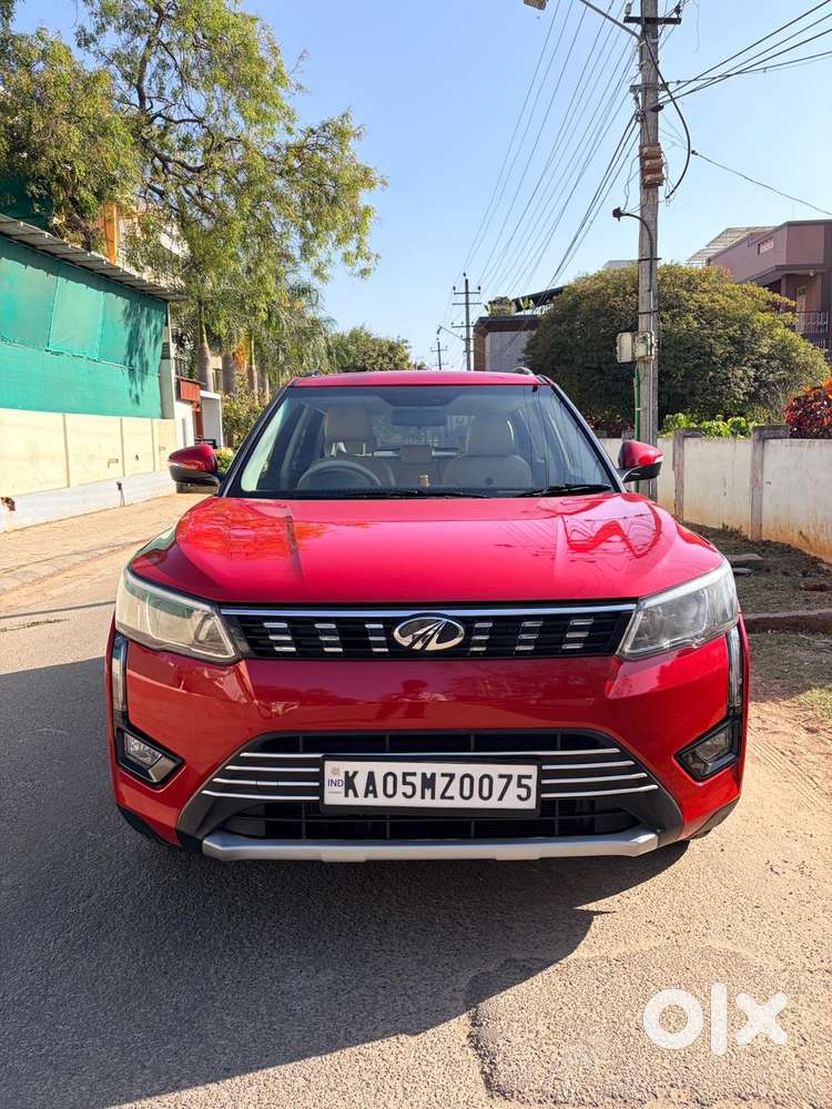 Mahindra XUV300 W8 Diesel, 2019, Diesel - Cars in Jayanagar, Mysuru ...